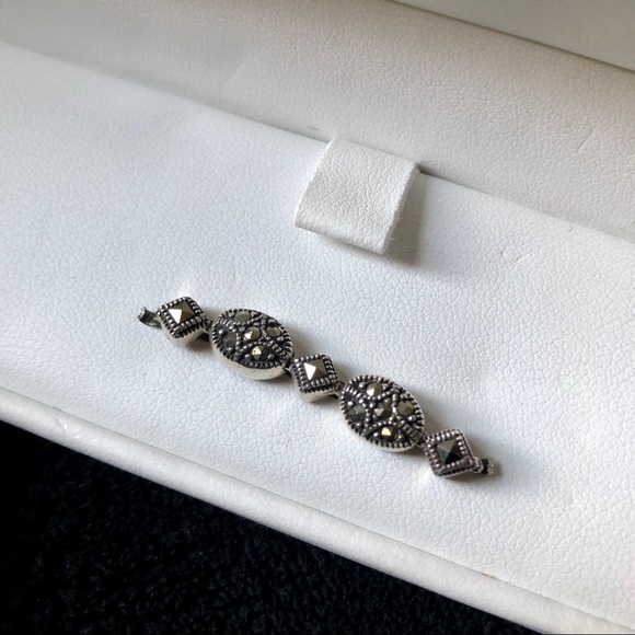 Marcasite and Silver Art Deco Bracelet - Picture 8 of 8